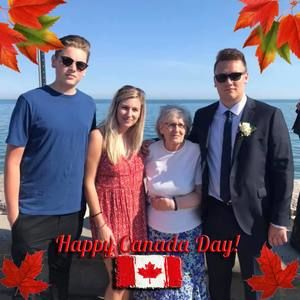 Meet your Posher, Michele